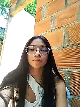 -VICKKY