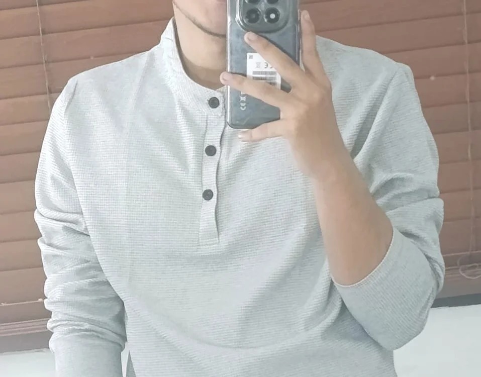 Axel_F00