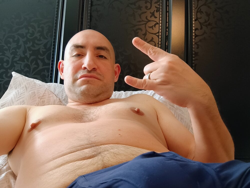 Brandon_Lee83@xh