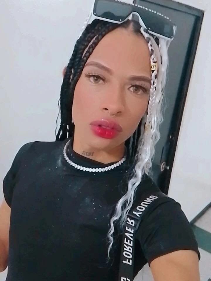 Dahlia_Moss