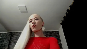 deea-blondy