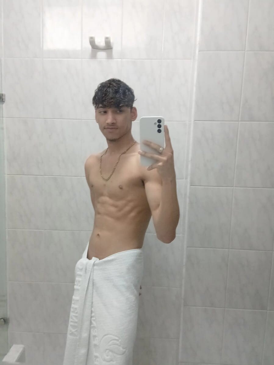 Gael_Jones