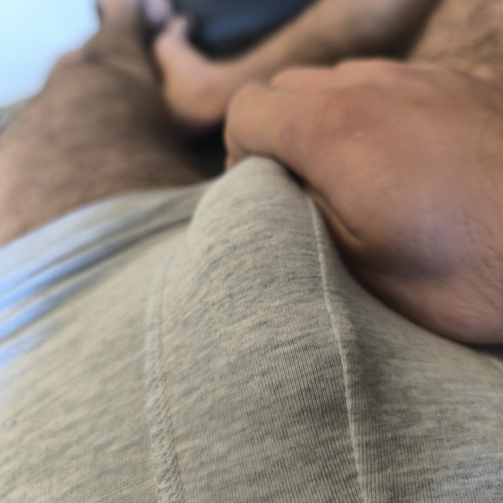 Hornydick9495