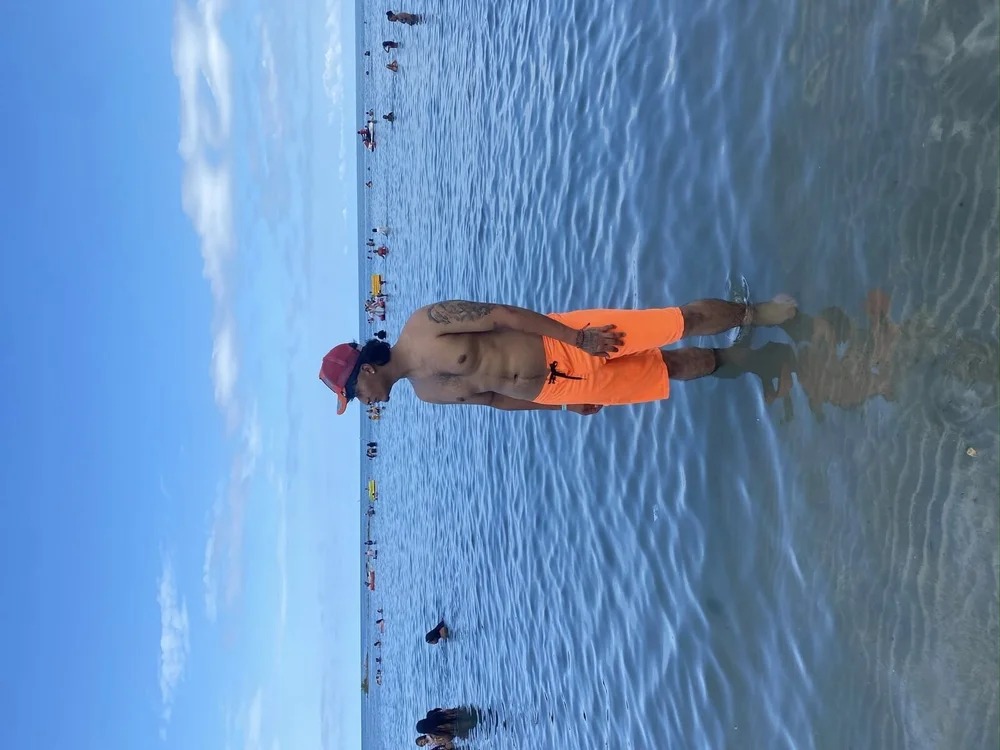 Hot_Max1
