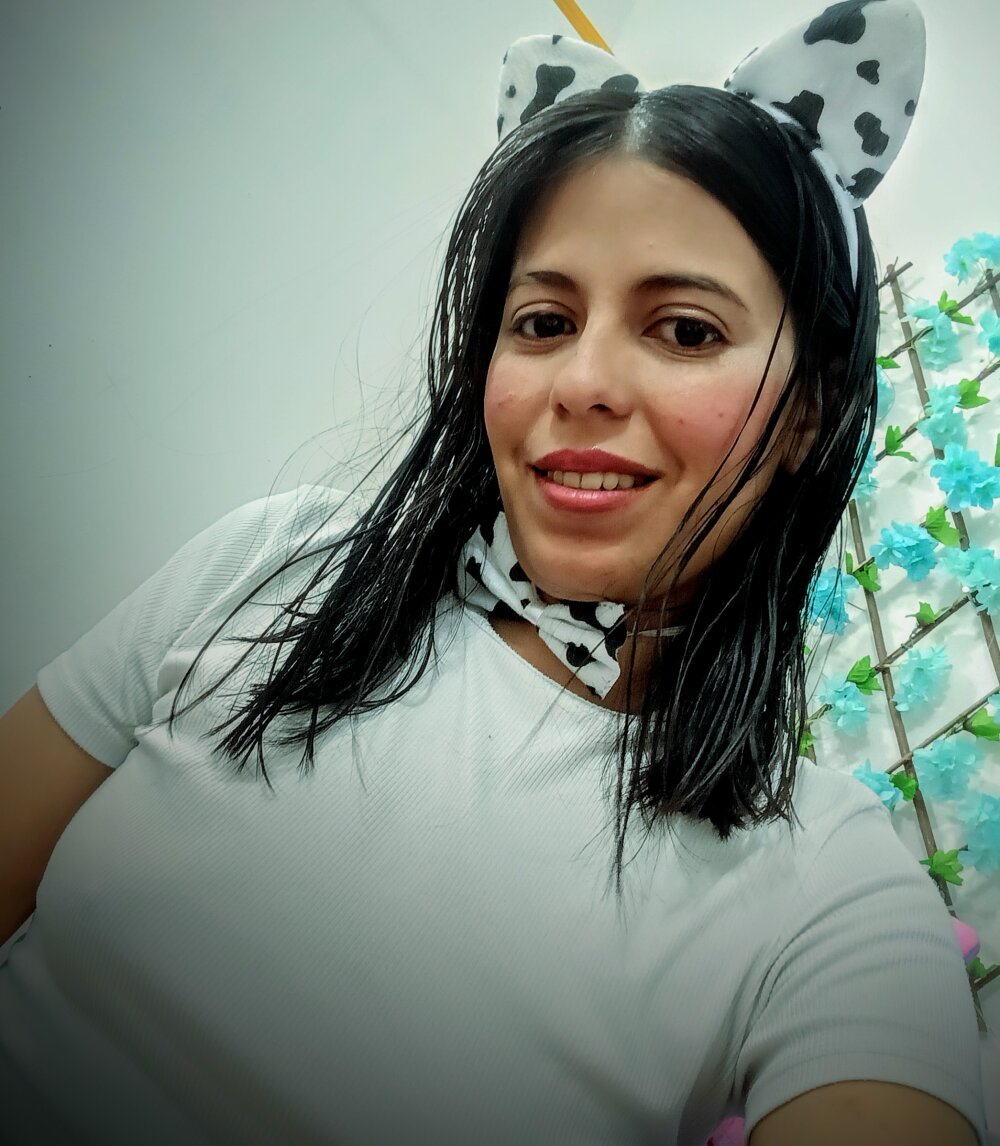 Hot_bunny_2024