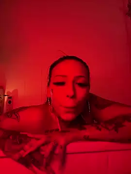 Layla_sugaa