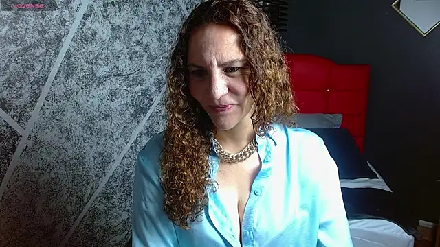 MiaVelvett_