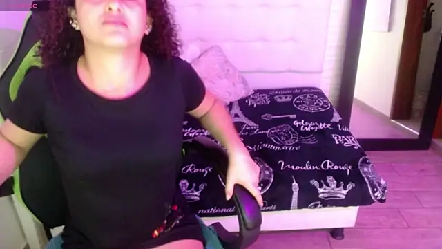 Milf_Cloee