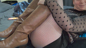 playfulcurvyymilf