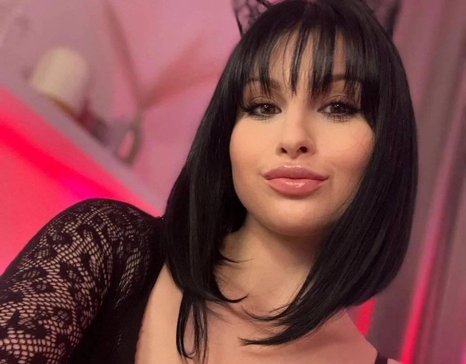 Rebeka_Rose