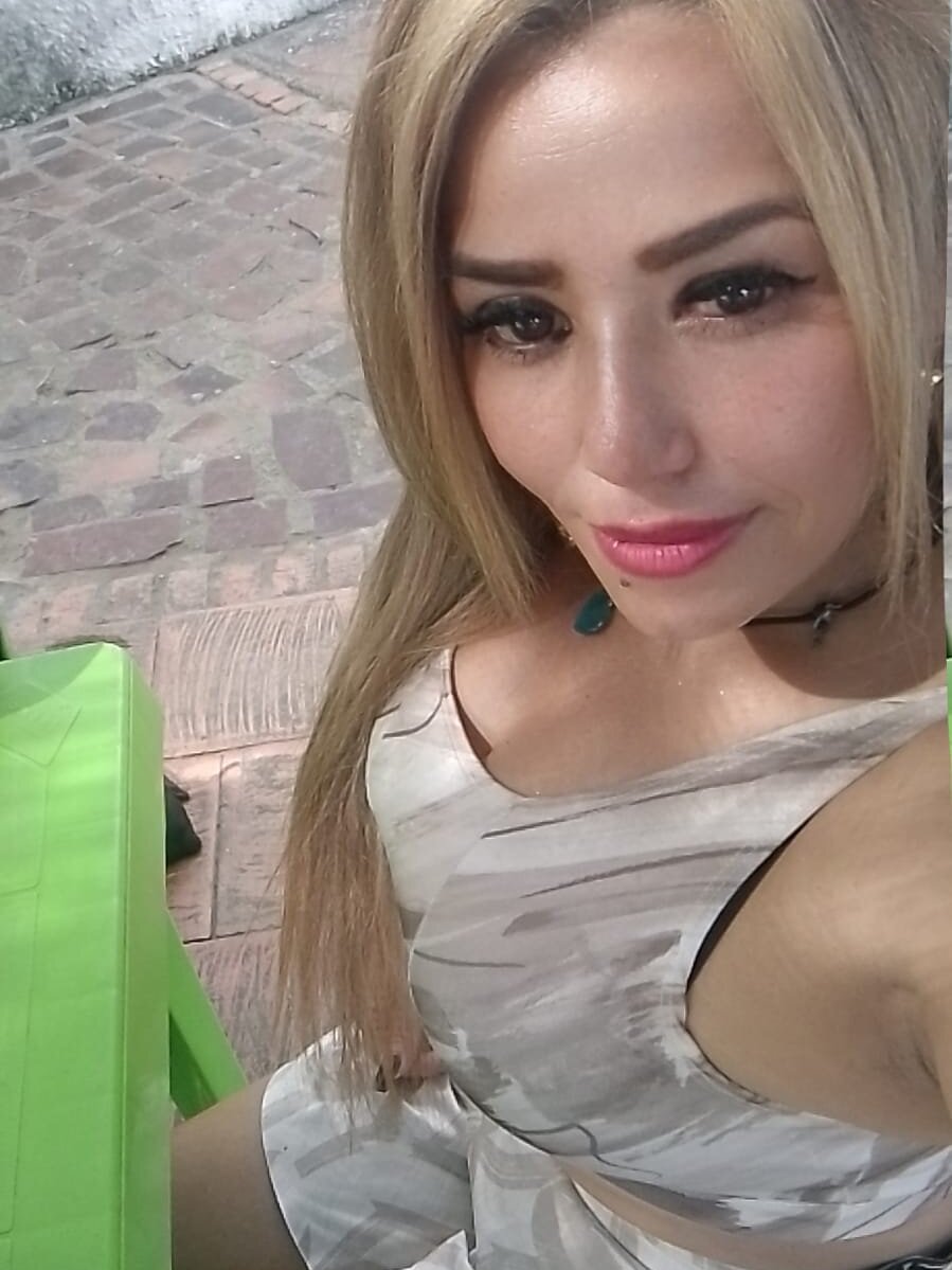 Sexy_Barbie_Mature
