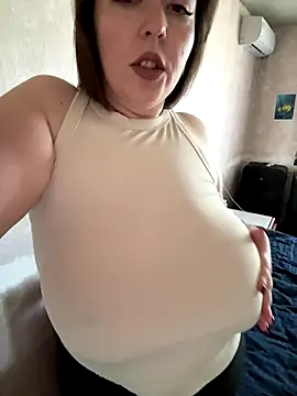 Your_Hot_Sister01