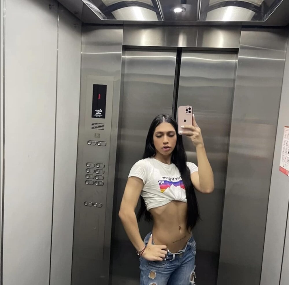 _valeriaaa