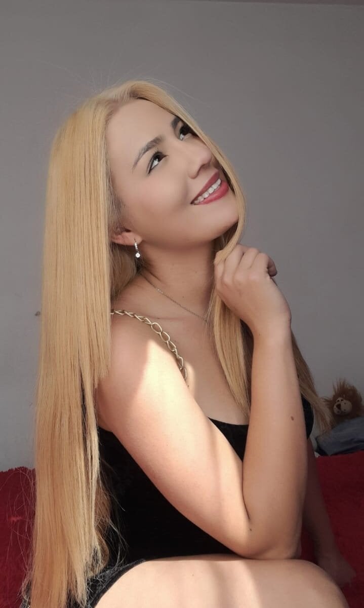 merlinaadams_