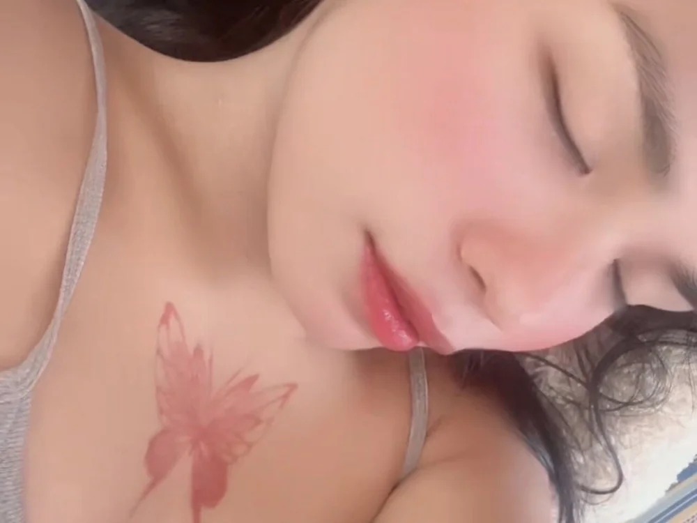 olivia_emerald